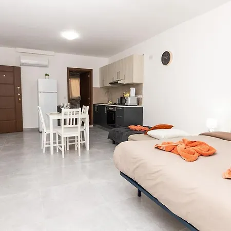 Apartment Luigi St. Paul's Bay