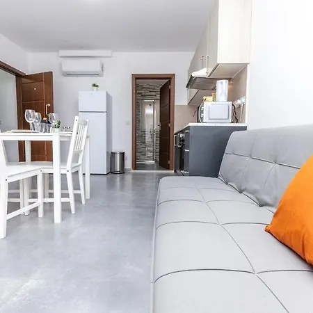 Apartment Luigi