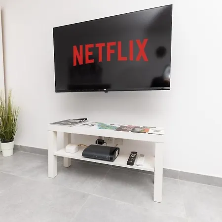 Luigi * St. Paul's Bay